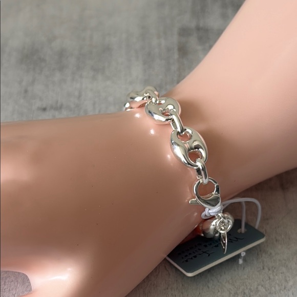 Mia Fiore Elegant Silver Plated Brass Dyadema Polished Link Chain Bracelet - Picture 3 of 10